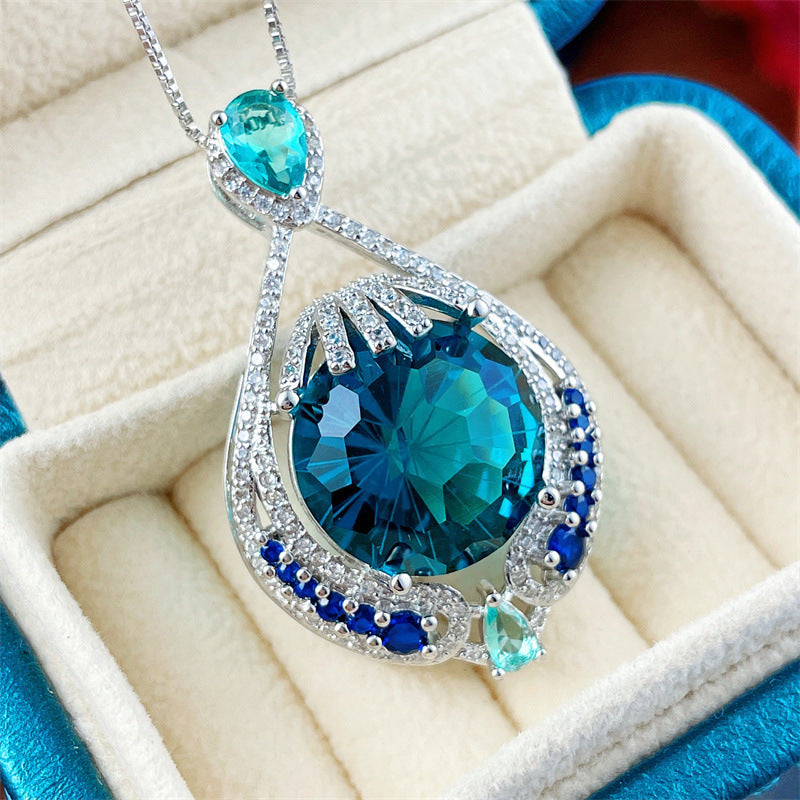 Simple Stylish Pendant Women's Bright Fireworks Cut Big Gram Blue Colored Gems Necklace Weloria