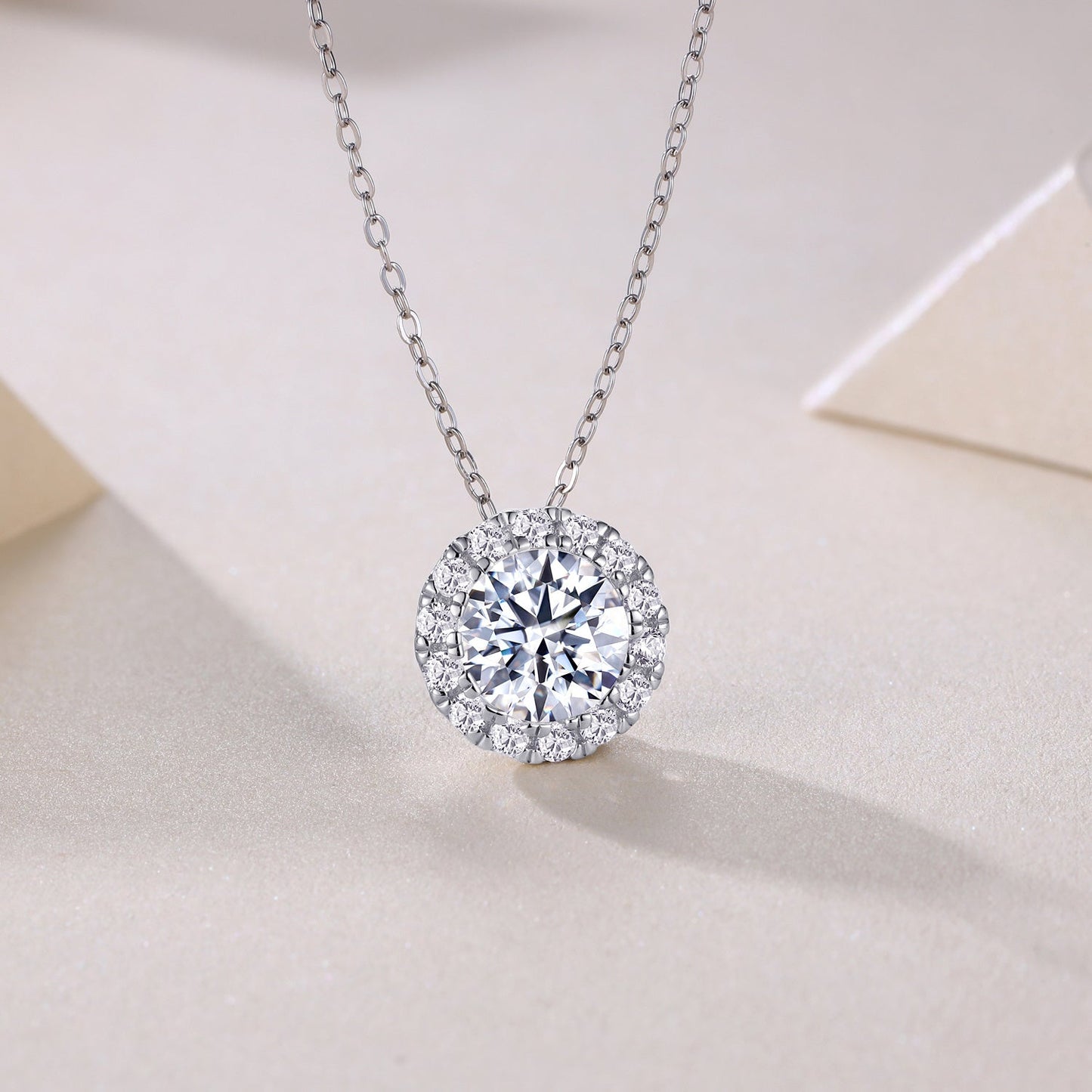 Legend Of The Starry Night - A Fashionable And Luxurious Diamond Jewelry Pendant Set With 2-carat Moissanite S925 Sterling Silver And Platinum Plating Weloria