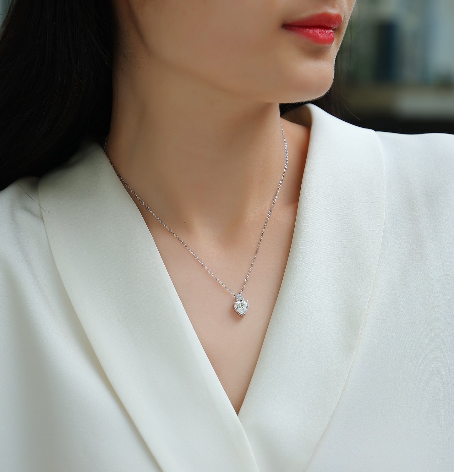 Ripple Fantasy - A Fashionable And Luxurious Diamond Jewelry Pendant Set With Moissanite S925 Sterling Silver And Platinum Plating Weloria