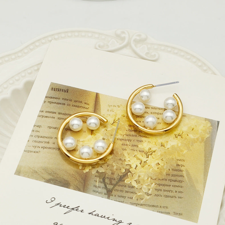 Alloy Gold Plated Pearl Stud Earrings Weloria