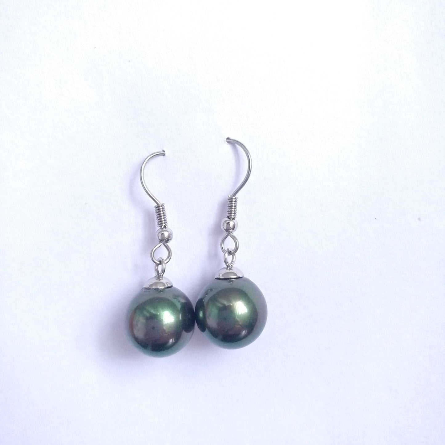 Elegant Tahidi Black Pearl Women's Large Simple Fresh Water Shell Pearl Earrings Weloria