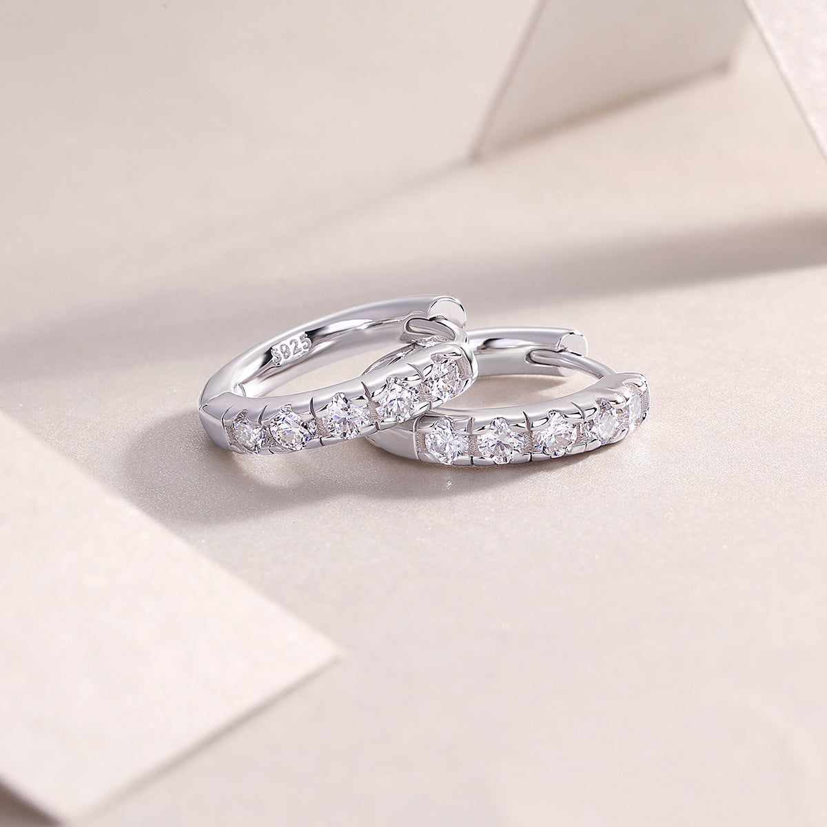 Summer Iced Tea - Fashionable And Luxurious Diamond Jewelry Set With Moissanite S925 Sterling Silver And Platinum-plated Stud Earrings Weloria