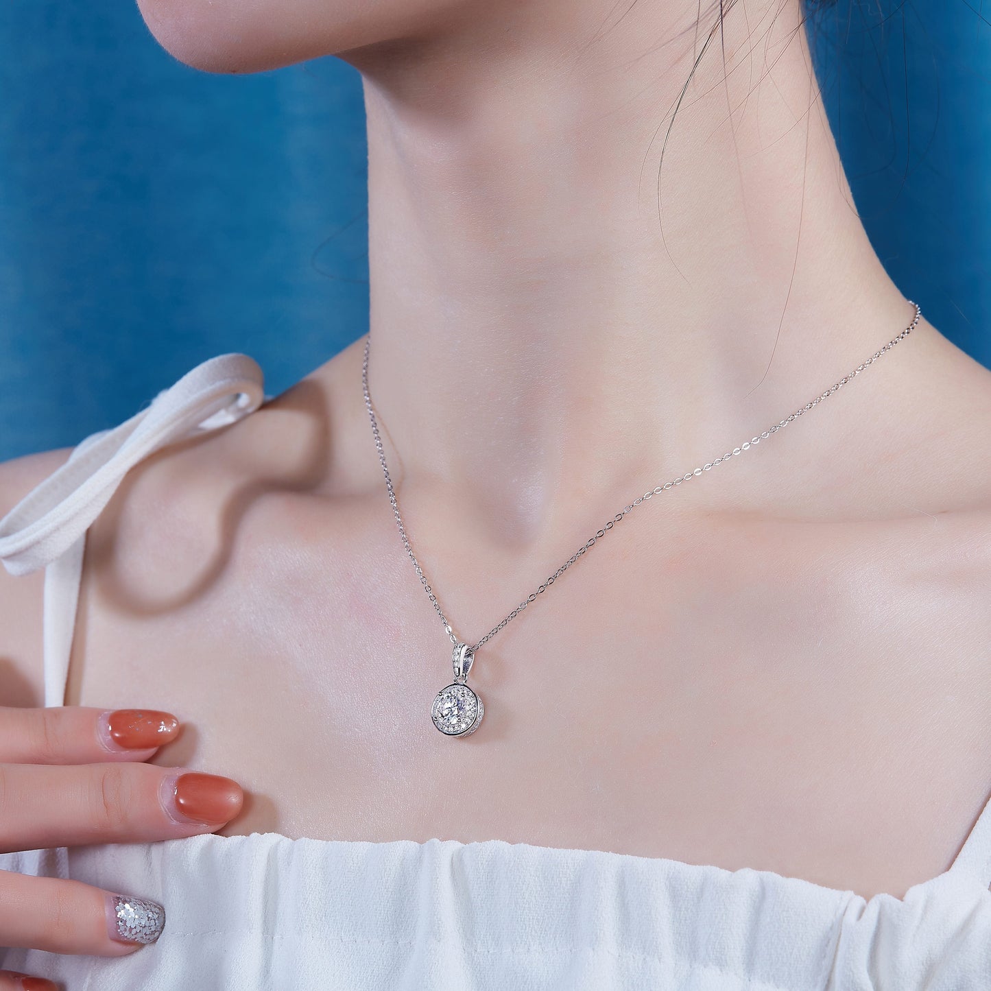 Dark Night Elf - A Fashionable And Luxurious Diamond Jewelry Pendant Set With 1-carat Moissan Diamond S925 Sterling Silver And Platinum Plating Weloria