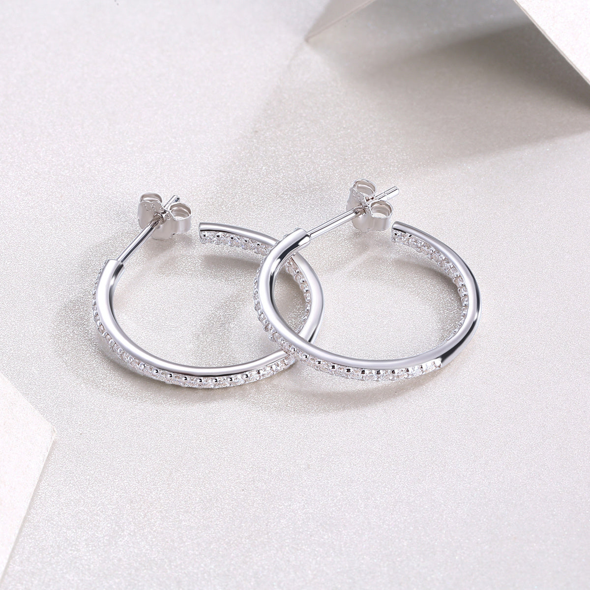 Ribbon - Square Moissanite S925 Sterling Silver Earrings With Platinum-plated Stud Earrings, A Fashionable And Luxurious Diamond Jewelry Accessory Weloria
