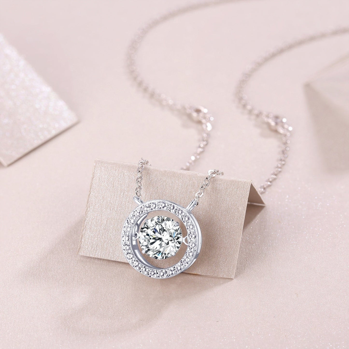 Mobius - A Fashionable And Luxurious Diamond Jewelry Piece Set With 1-carat Moissanite S925 Sterling Silver And Platinum-plated Pendant Weloria