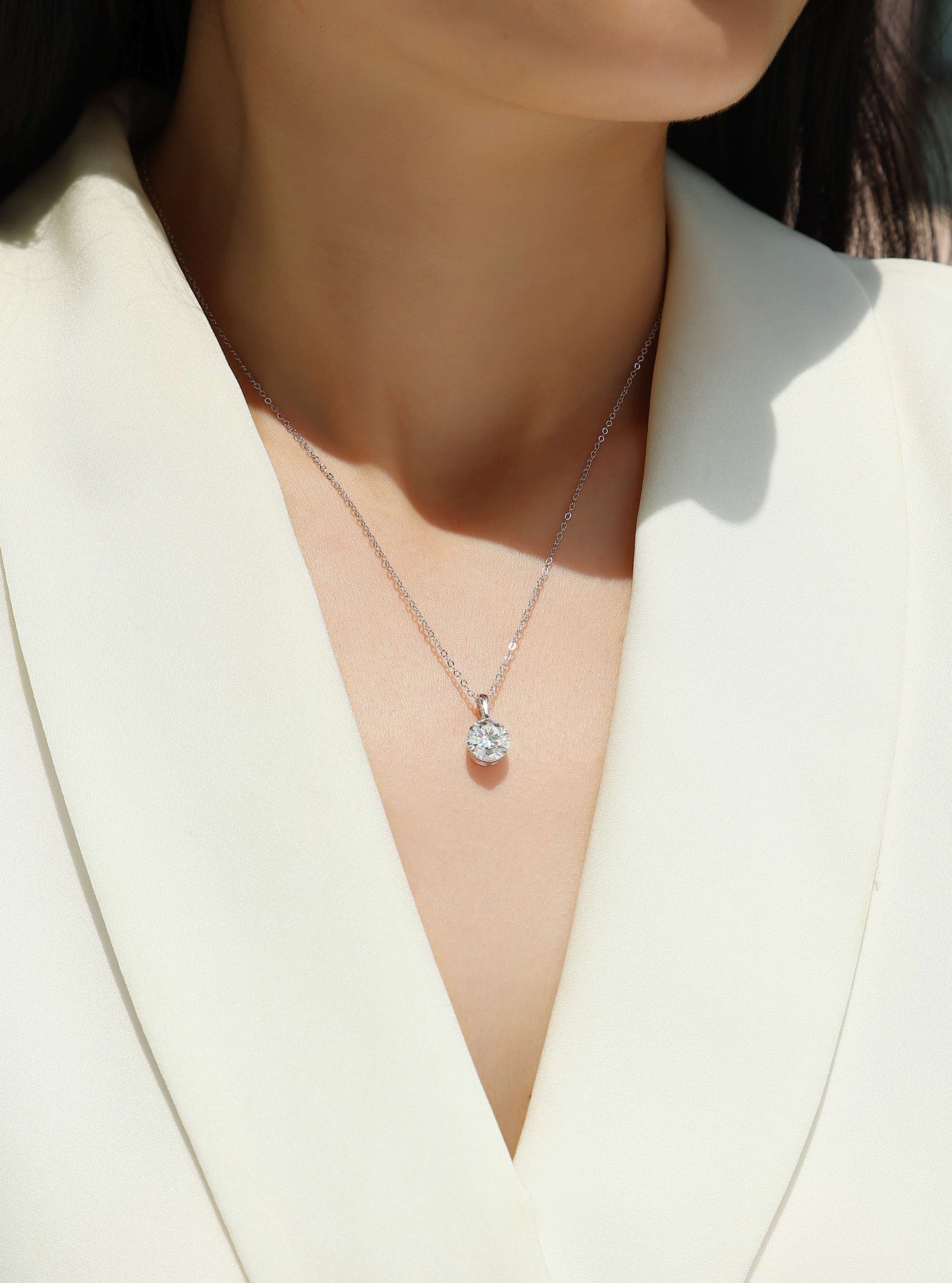 Star - A Fashionable And Luxurious Diamond Jewelry Pendant Set With 2-carat Moissan Diamond S925 Sterling Silver And Platinum Plating Weloria