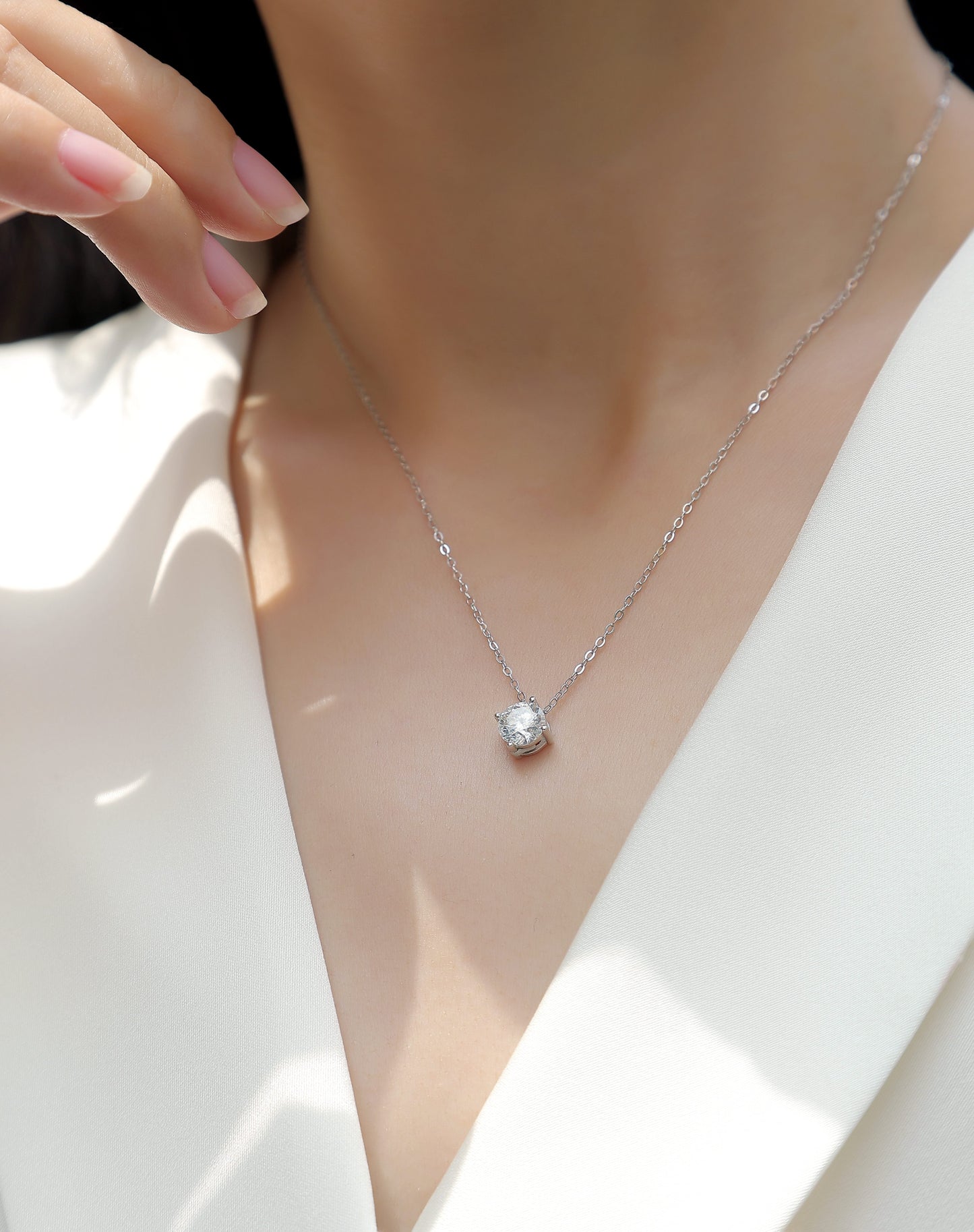 True Heart - A Fashionable And Luxurious Diamond Jewelry Pendant Set With 1-carat Moissan Diamond S925 Sterling Silver Weloria