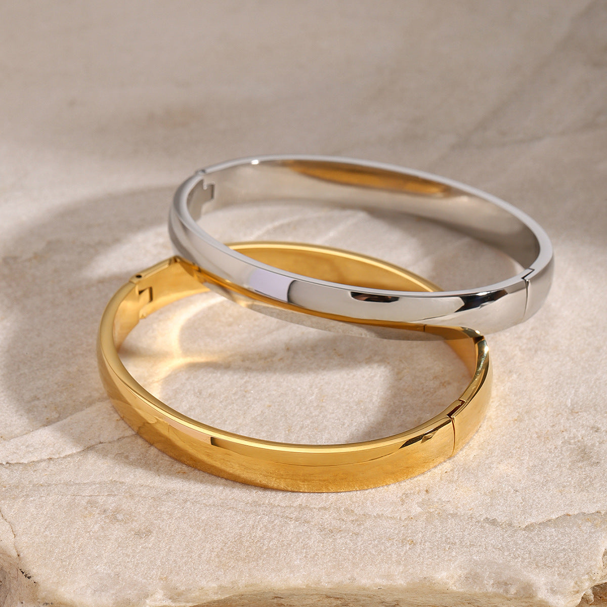 Fashionable All-match Stainless Steel Gold-plated Glossy Bracelet Does Not Fade Weloria