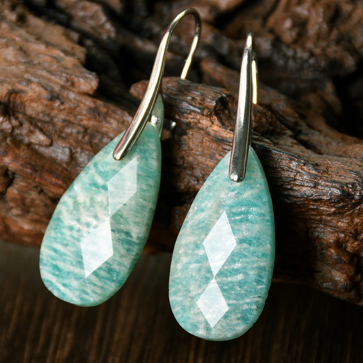 High-grade Earrings Elegant Women's Light Luxury Weloria