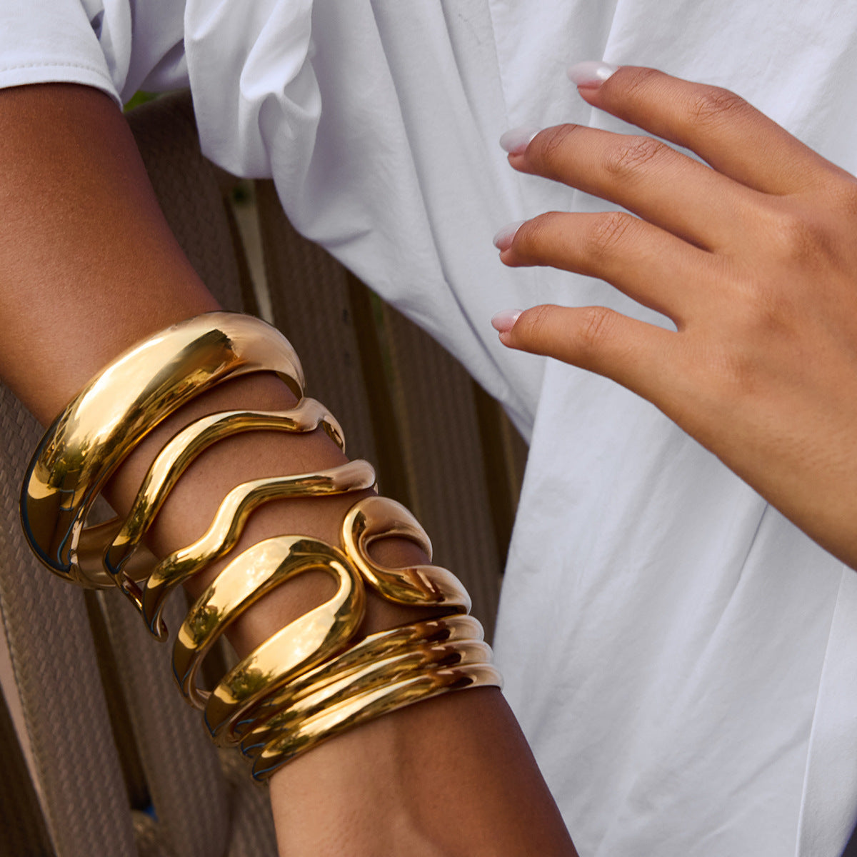 Minimalist 18K Gold Stainless Steel Glossy Line Double-layer Bracelet Weloria