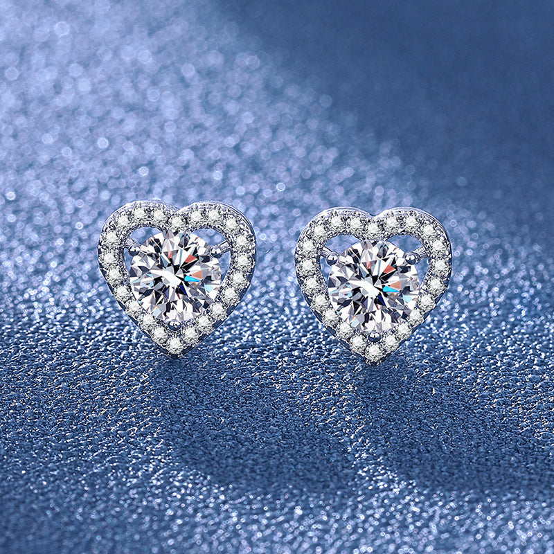 Heart-shaped Six-claw Inlaid Zircon Earrings Weloria