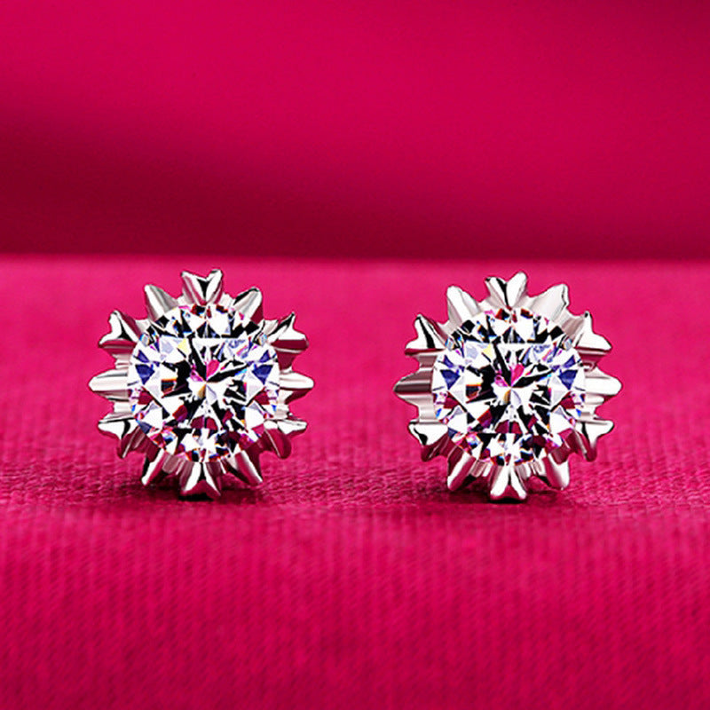 Heart-shaped Six-claw Inlaid Zircon Earrings Weloria