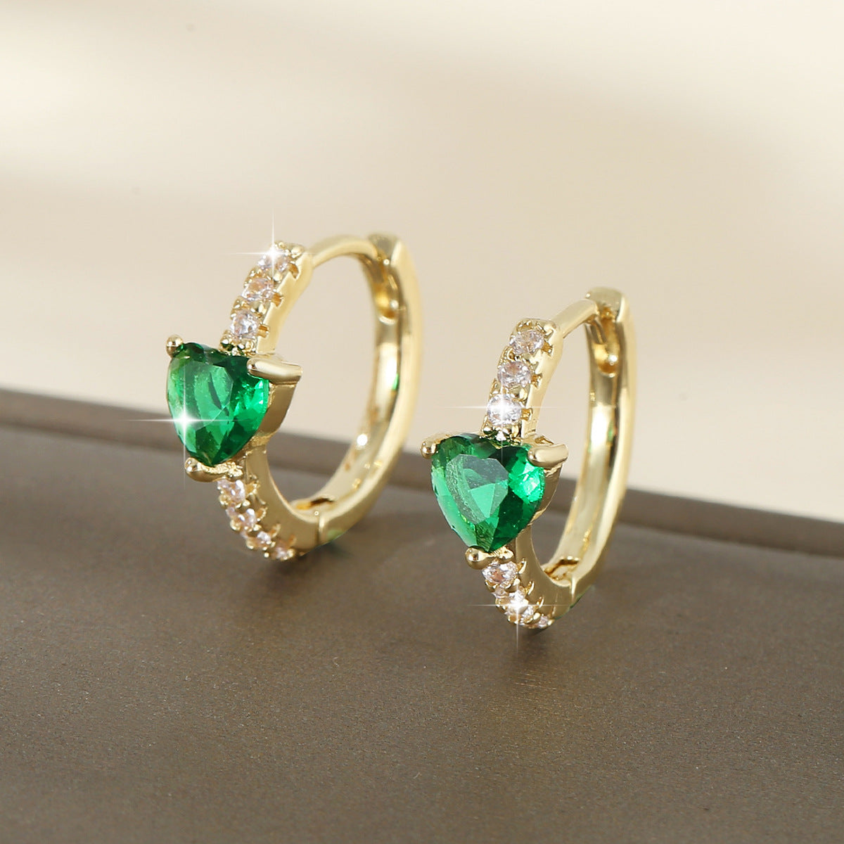 European And American Style Luxury Love Round Ear Clip Fashion Trend Weloria
