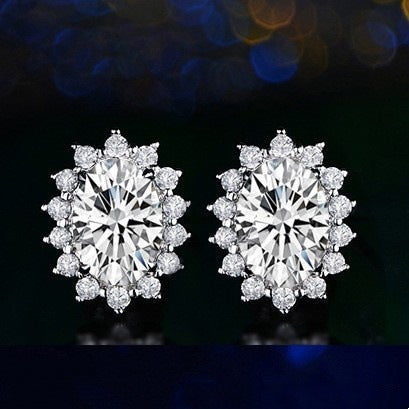 Heart-shaped Six-claw Inlaid Zircon Earrings Weloria