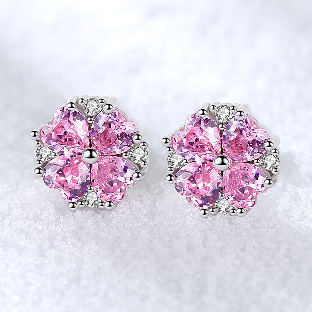 Heart-shaped Six-claw Inlaid Zircon Earrings Weloria