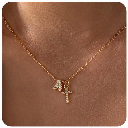 European And American Zircon Inlaid 26 Letter Necklace With Diamonds Weloria