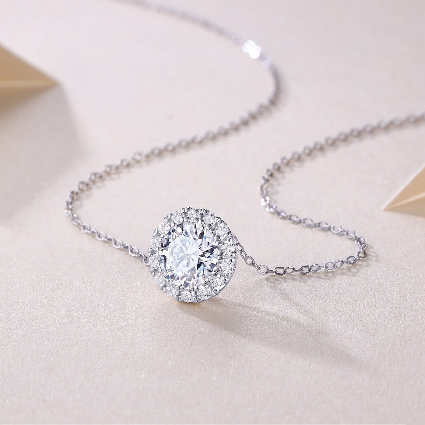 Legend Of The Starry Night - A Fashionable And Luxurious Diamond Jewelry Pendant Set With 2-carat Moissanite S925 Sterling Silver And Platinum Plating Weloria