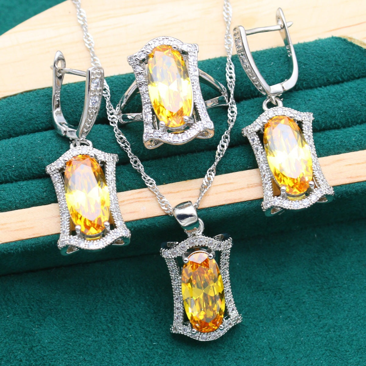 Anti-allergy Zircon Necklace Earring Ring Dinner Ornament Suit Weloria