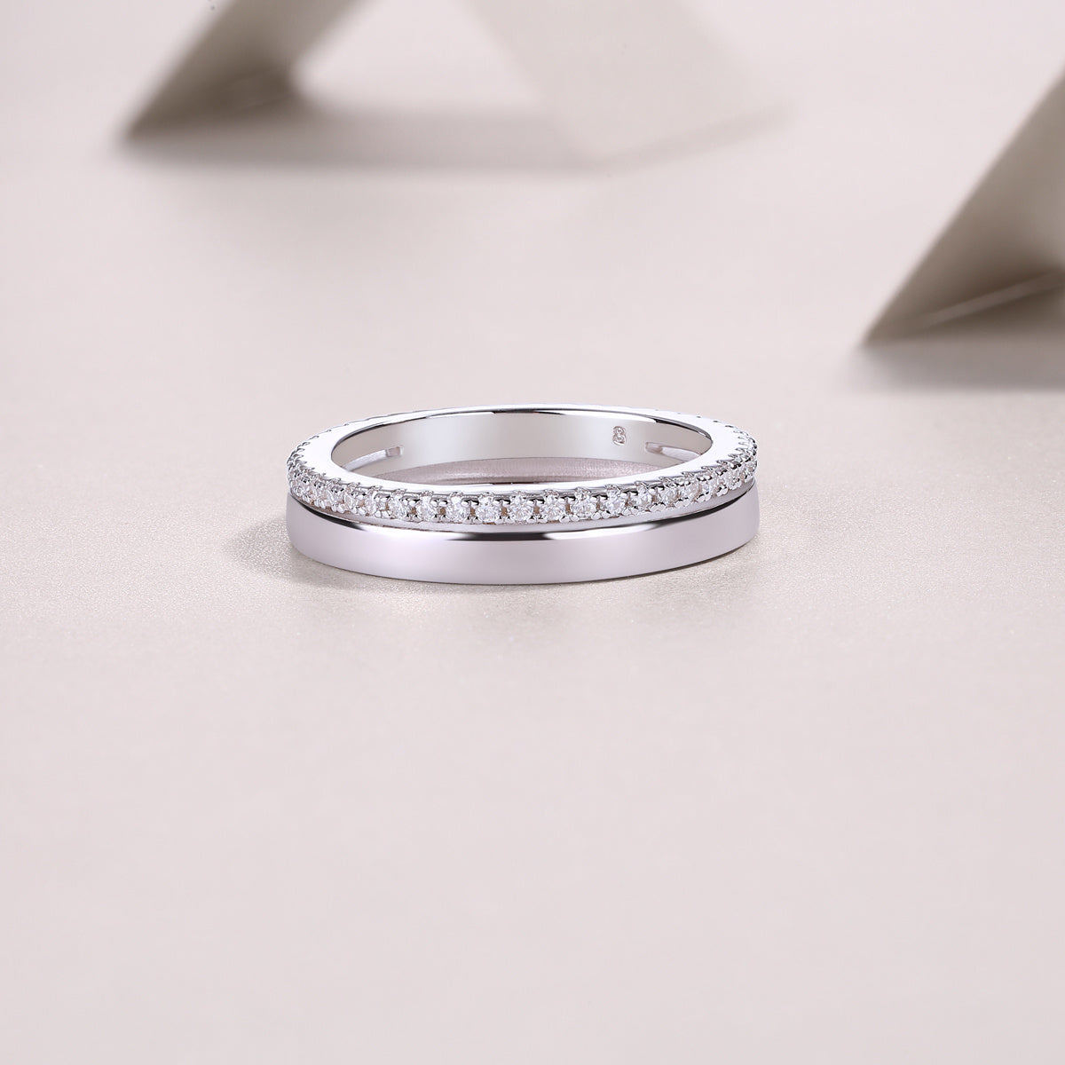 Double Ring Shadow - A Fashionable And Luxurious Jewelry Piece Set With Moissanite S925 Sterling Silver And Platinum-plated Diamond Weloria