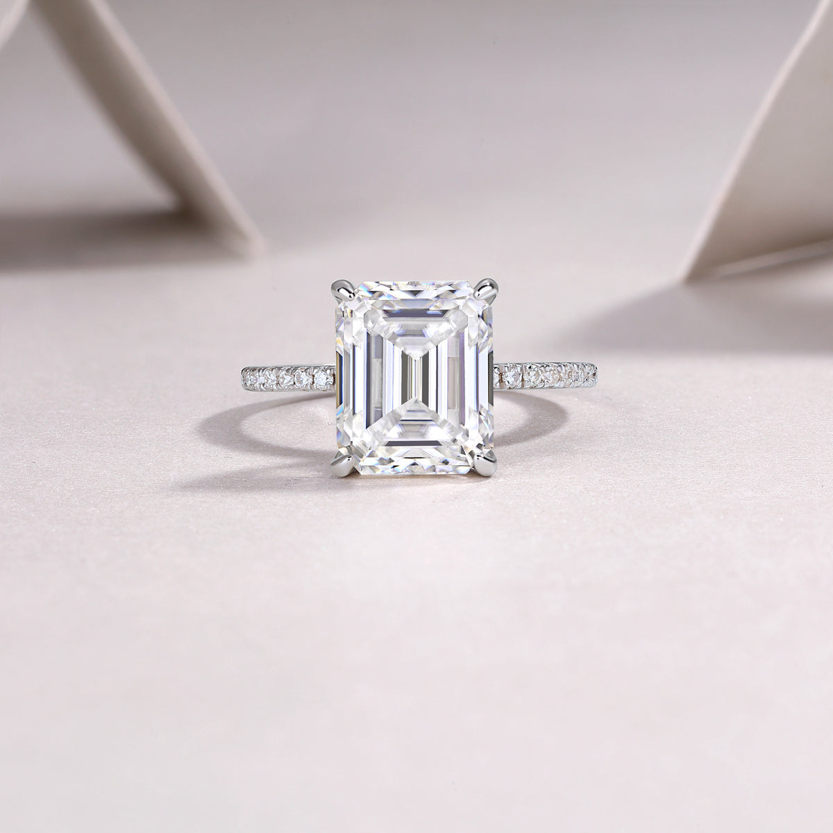 Iridescence City - Fashionable Diamond Jewelry Set With Moissanite S925 Sterling Silver And Platinum Diamond Ring Weloria