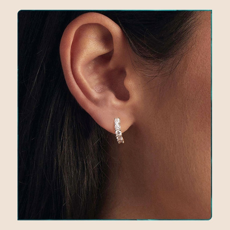 Silver Ziyun New Shining Single Row Light Luxury Moissanite Ear Clip Women Weloria