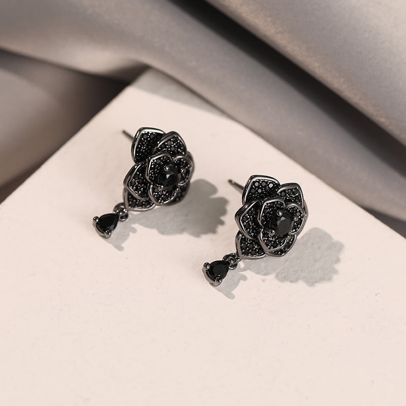 Fashionable Elegant Black Rose Stud Earrings For Women Weloria