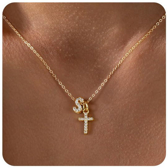 European And American Zircon Inlaid 26 Letter Necklace With Diamonds Weloria