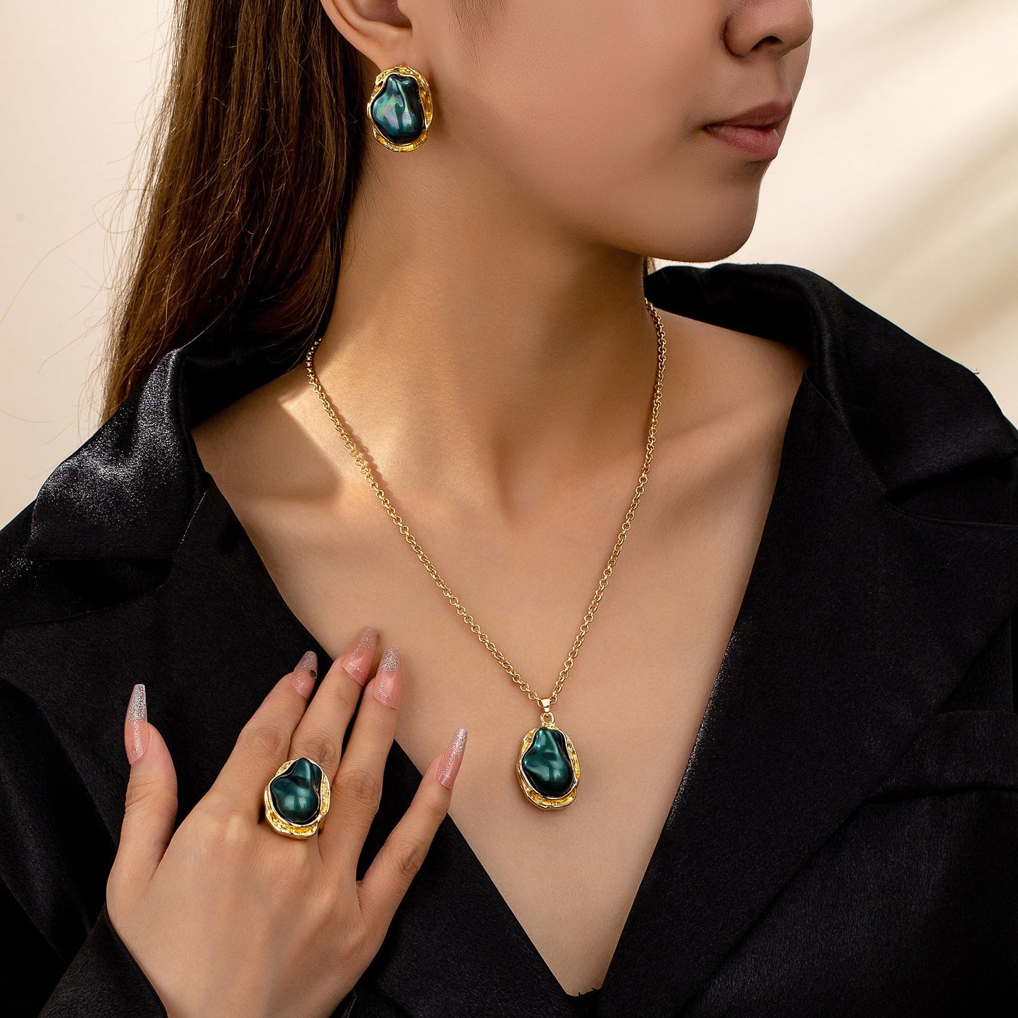 Retro Green Irregular Inlaid Imitation Pearl Necklace Ear Stud And Ring Weloria