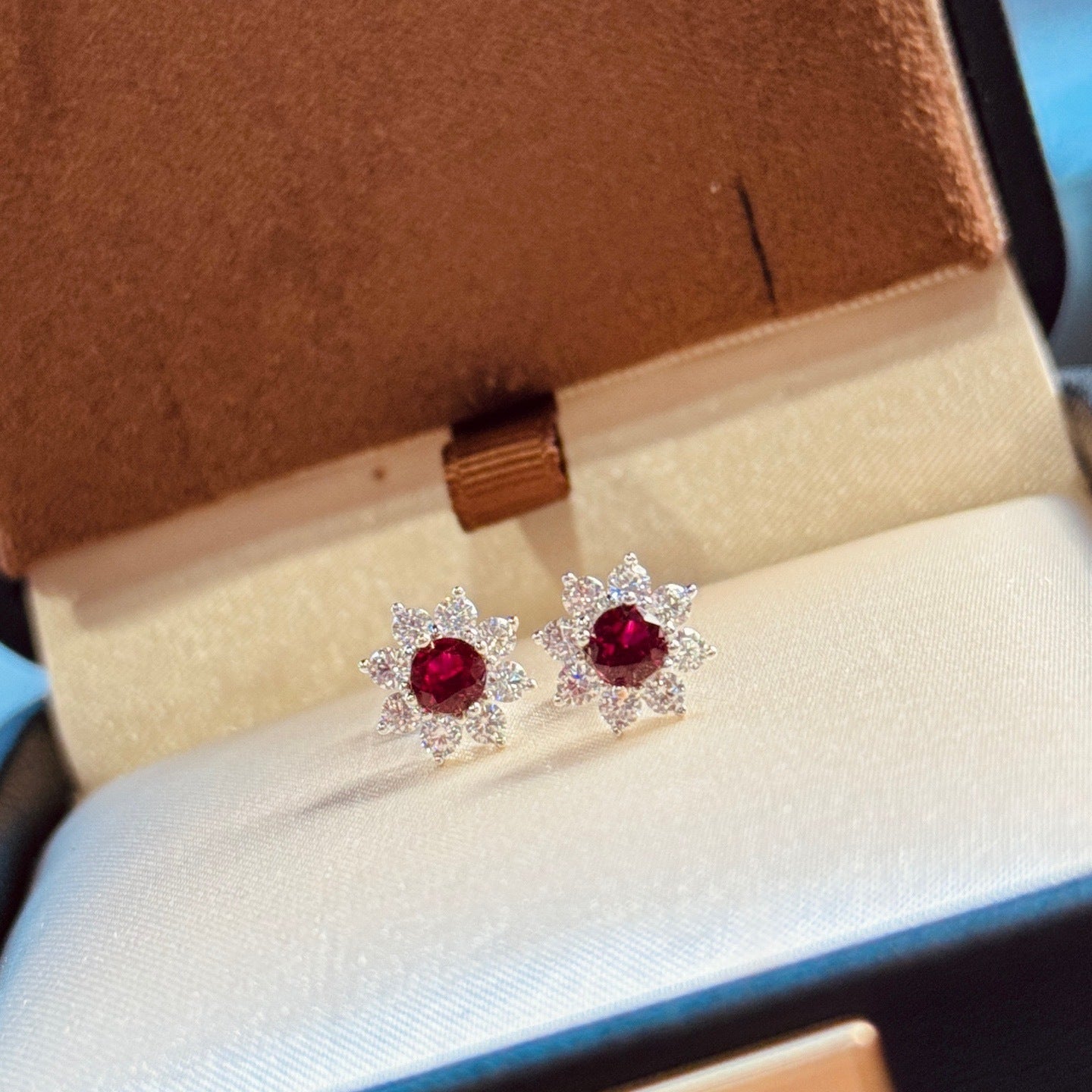 Red Diamond Inlaid Clavicle Chain Female Stud Earrings Weloria