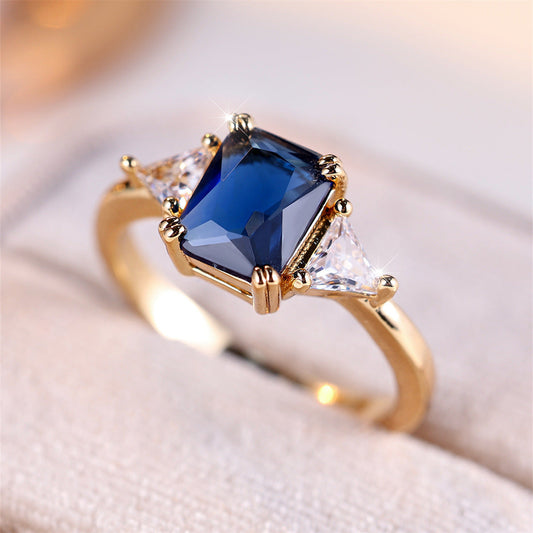 Ladies New Rectangular Fashion Simple Ring Weloria
