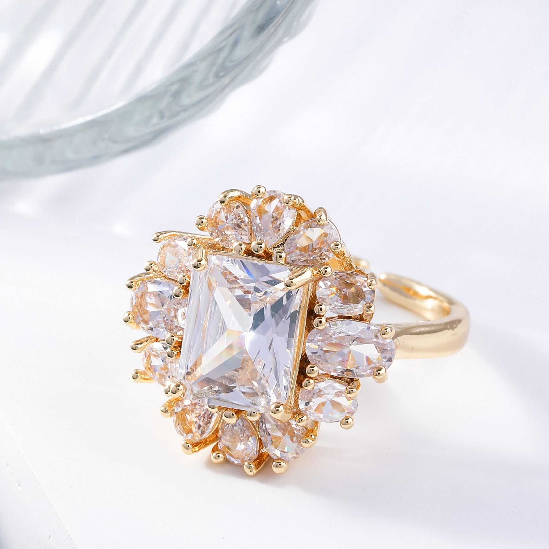 Copper Inlaid Zircon Square Ring Exquisite Temperament Entry Lux High Sense Weloria