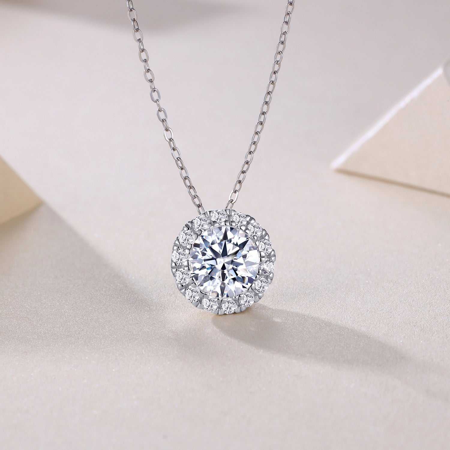 Legend Of The Starry Night - A Fashionable And Luxurious Diamond Jewelry Pendant Set With 2-carat Moissanite S925 Sterling Silver And Platinum Plating Weloria