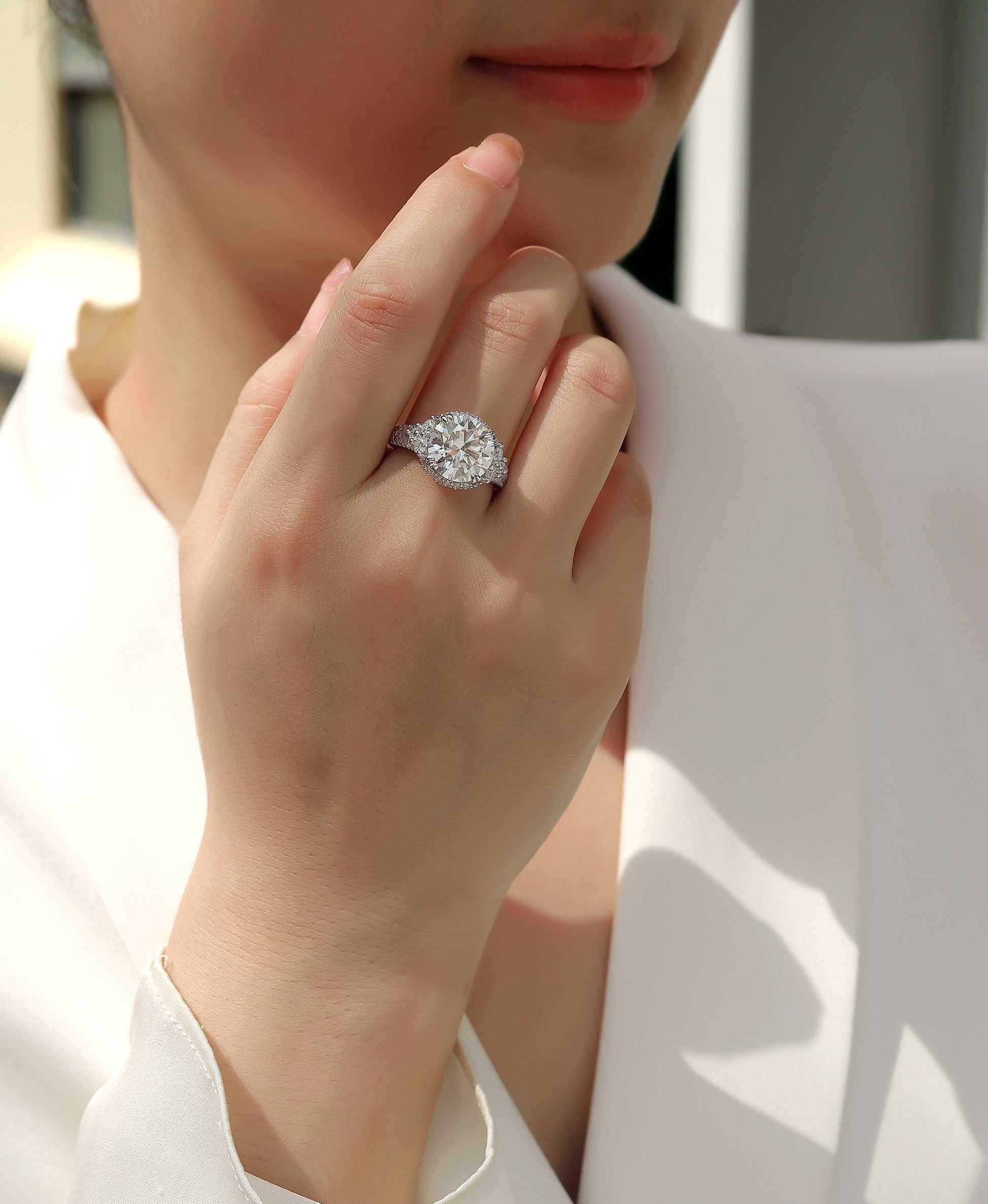 Dance With Youth - A Fashionable And Luxurious Jewelry Accessory Set With 5-carat Moissan Diamond S925 Sterling Silver And Platinum-plated Diamond Weloria