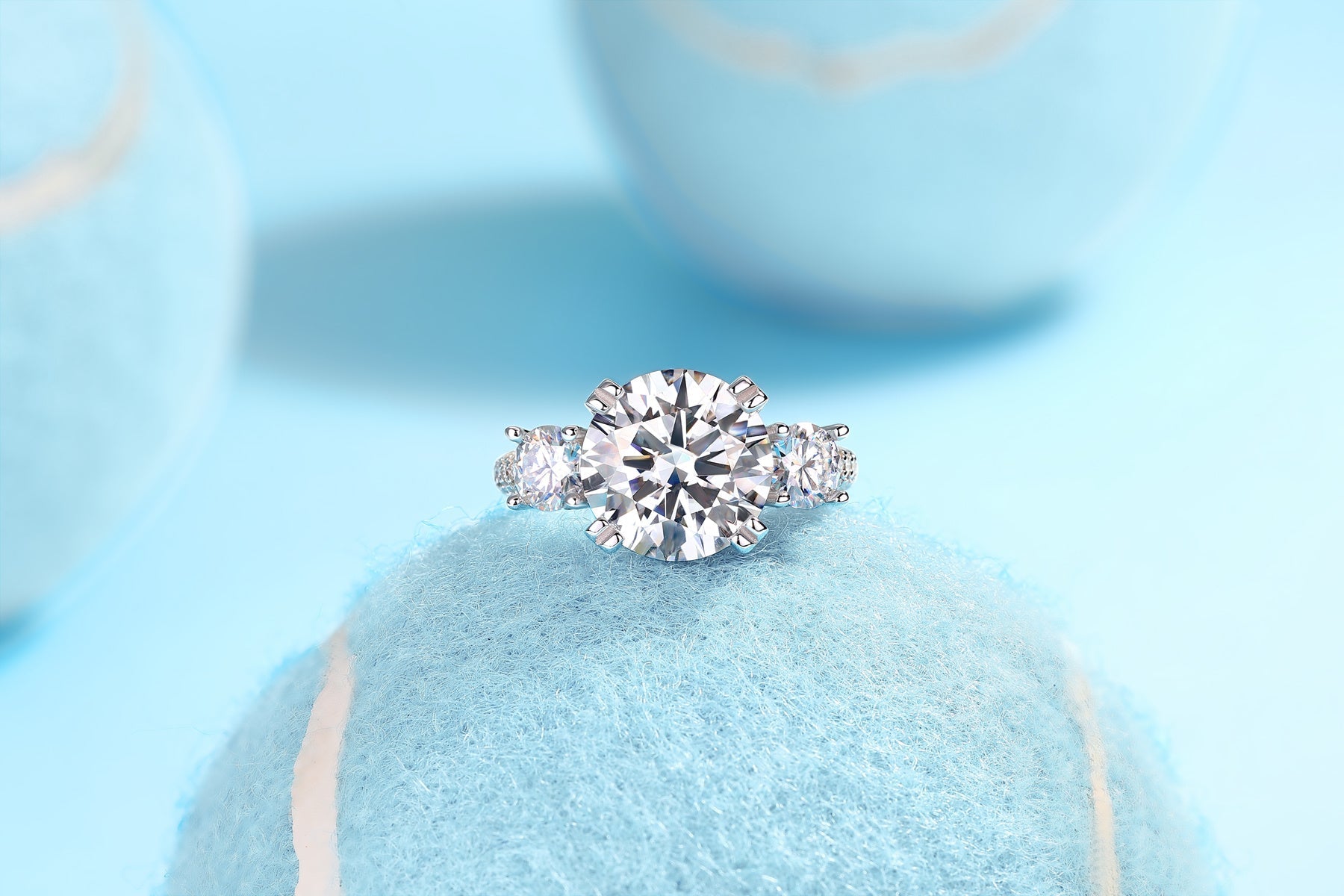 Dazzling Stars - A Fashionable And Luxurious Jewelry Piece Set With 5-carat Moissan Diamond S925 Sterling Silver And Platinum-plated Diamond Weloria