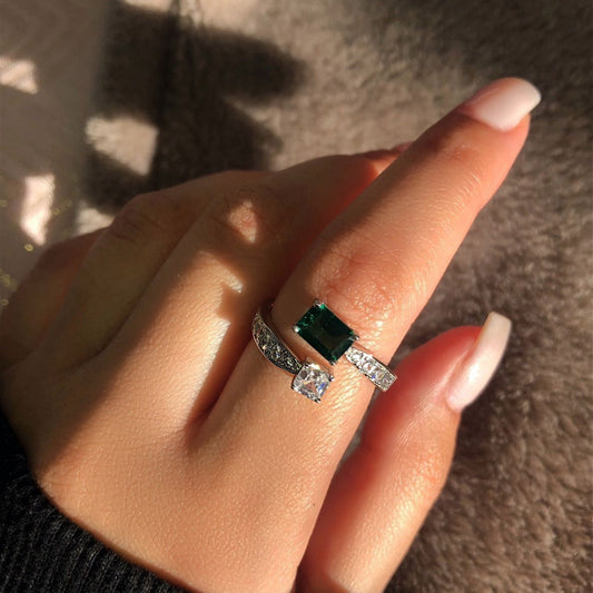 Korean-style Diamond Jewelry Ring Exquisite Weloria