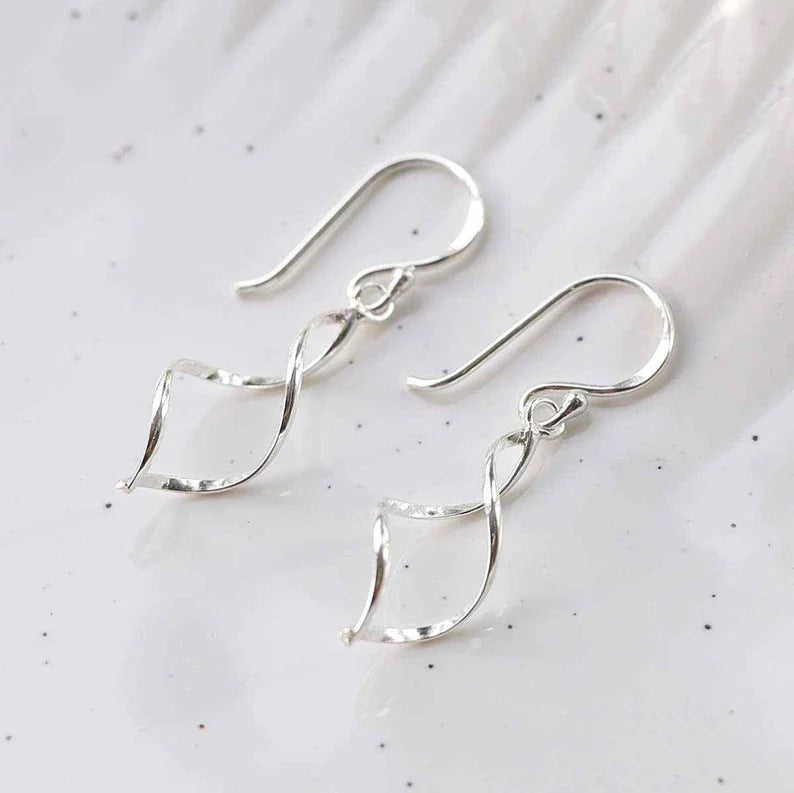 Simple Retro Winding Pendant Earrings Fashion Lady Exquisite Weloria