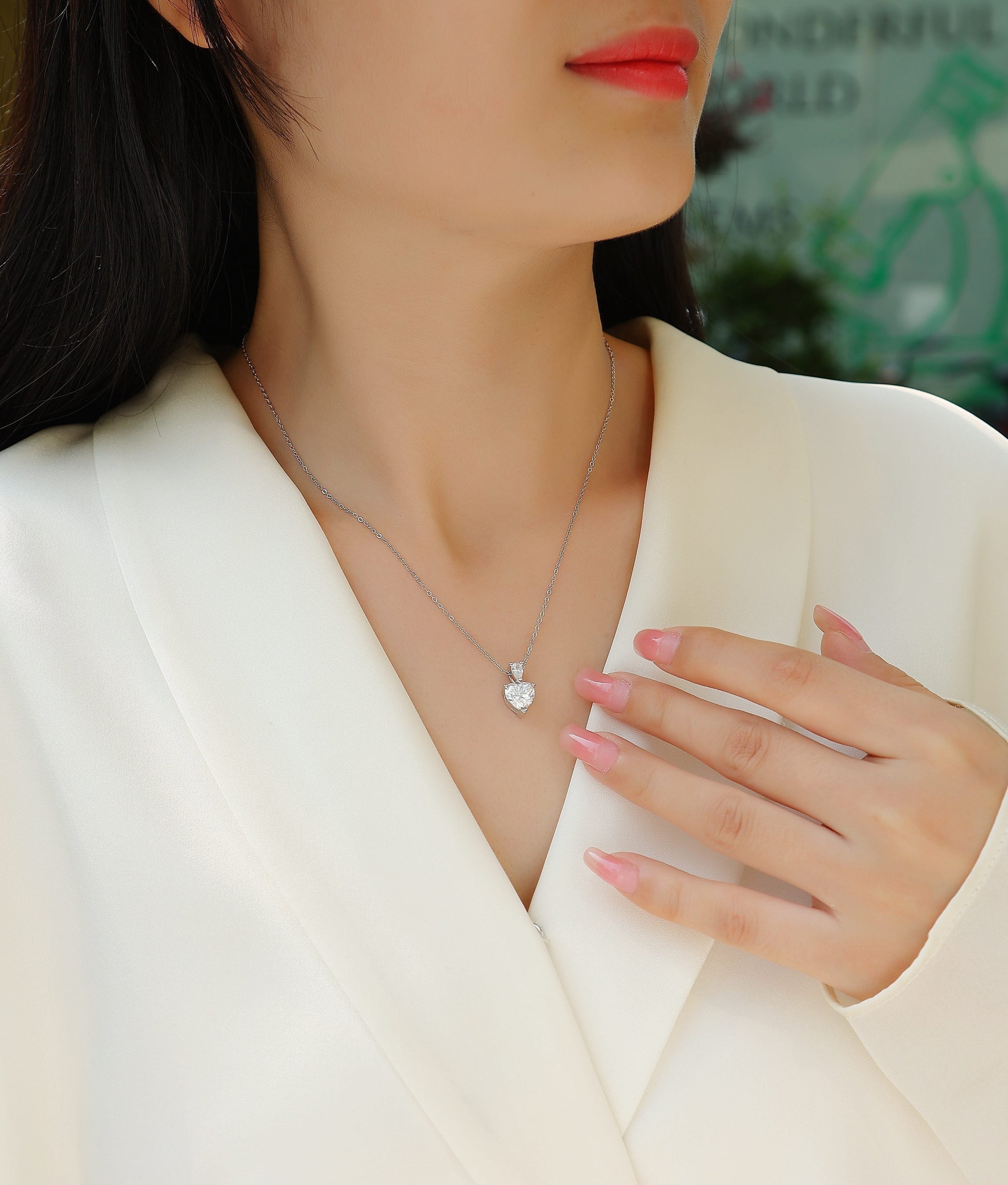 The Beloved Of The Heart - A Fashionable And Luxurious Diamond Jewelry Pendant Set With Moissanite S925 Sterling Silver And Platinum Plating Weloria