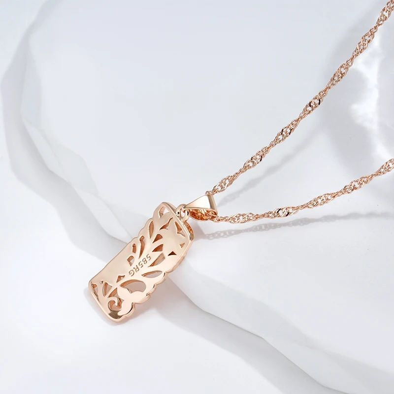Lady's Hollowed-out Flower Pendant On The Collarbone Weloria