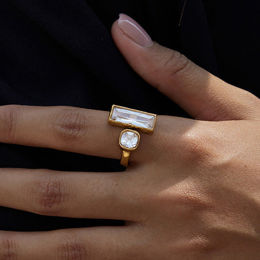 High-grade Rhinestone Titanium Steel No Fading Ring Weloria