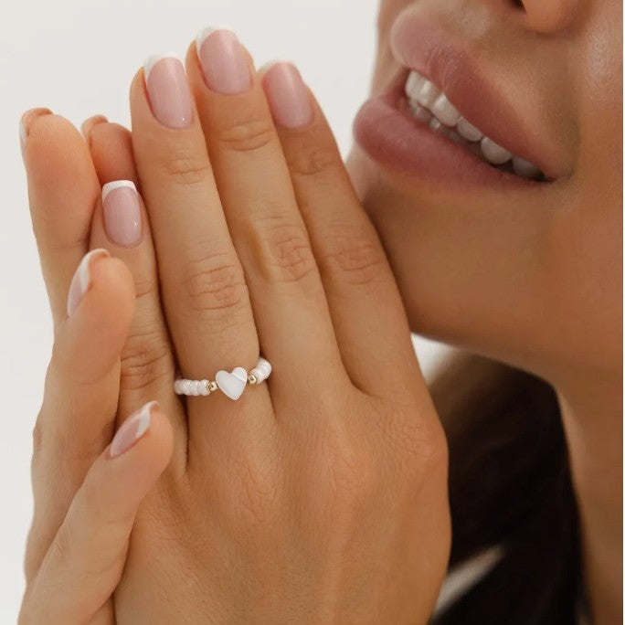 Shell Bead Love Heart-shaped Ring Weloria