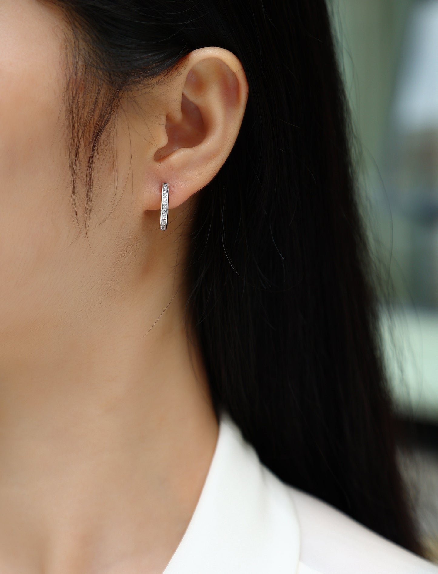 Touch Tenderness - Fashionable And Luxurious Diamond Jewelry Earrings Set With Moissanite S925 Sterling Silver And Platinum-plated Stud Earrings Weloria