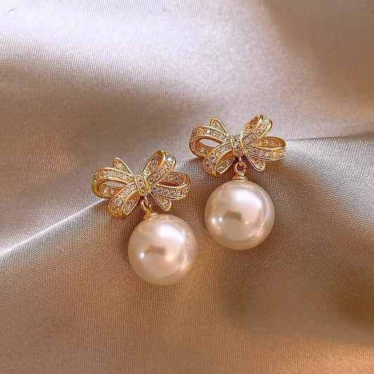 Fashionable All-match Temperament Irregular Pearl Earrings Weloria