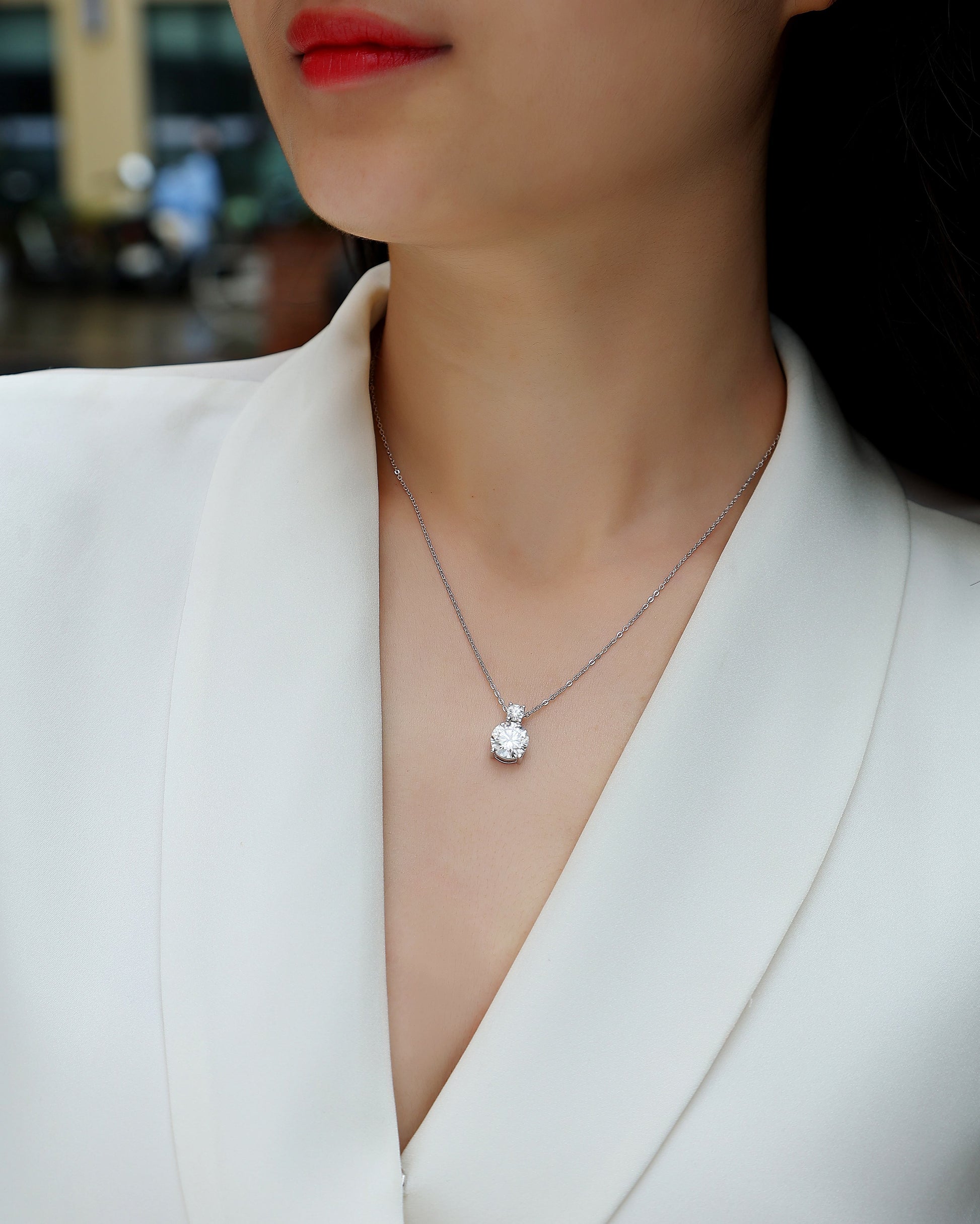 Jazz Manor - A Fashionable And Luxurious Diamond Jewelry Piece Set With 3-carat Moissanite S925 Sterling Silver And Platinum-plated Pendant Weloria