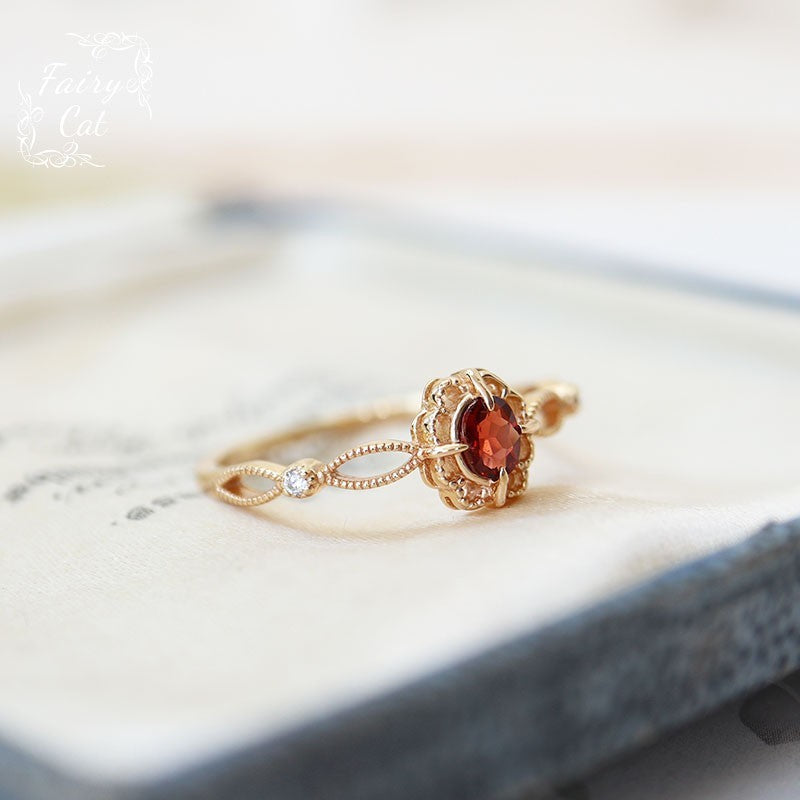 Natural Garnet Picture Frame Hollow Lace Flower Ring Weloria