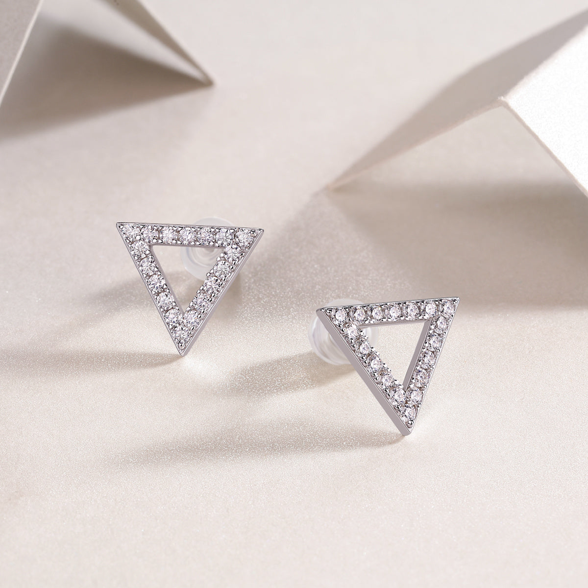 Unique - Set With Moissanite S925 Sterling Silver And Platinum-plated Stud Earrings, Fashionable, Trendy And Affordable Jewelry Weloria