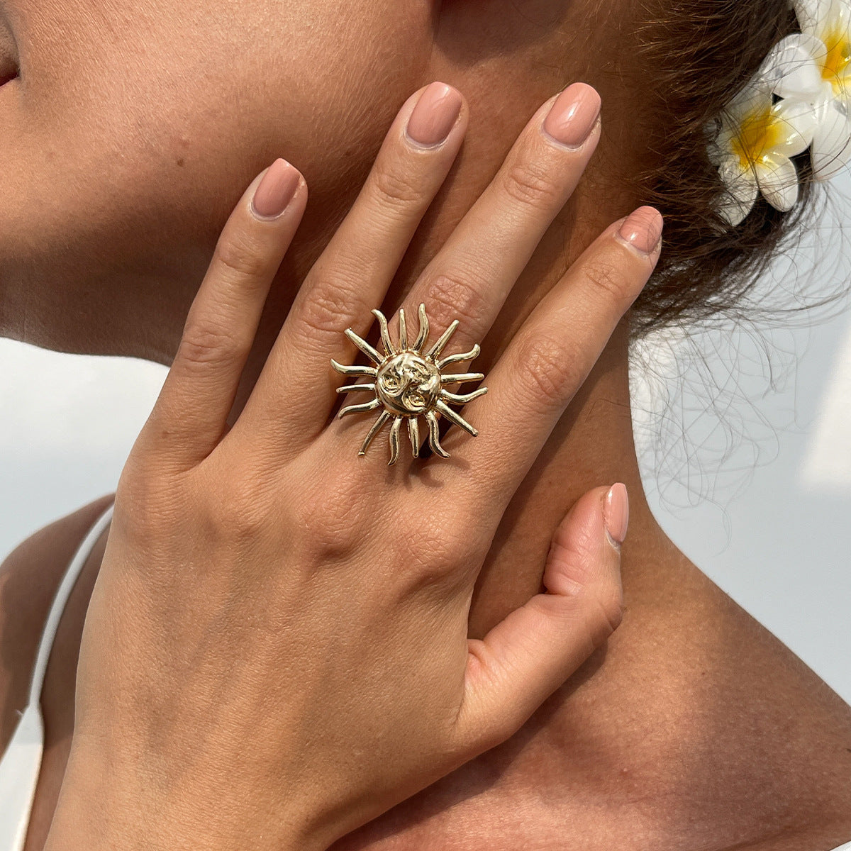 Exaggerated Face Sun Alloy Ring Suit Vacation Beach Geometric Adjustable Ring Weloria