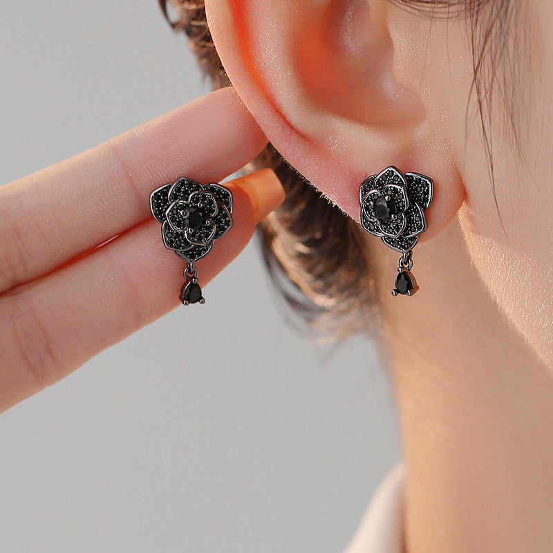 Fashionable Elegant Black Rose Stud Earrings For Women Weloria