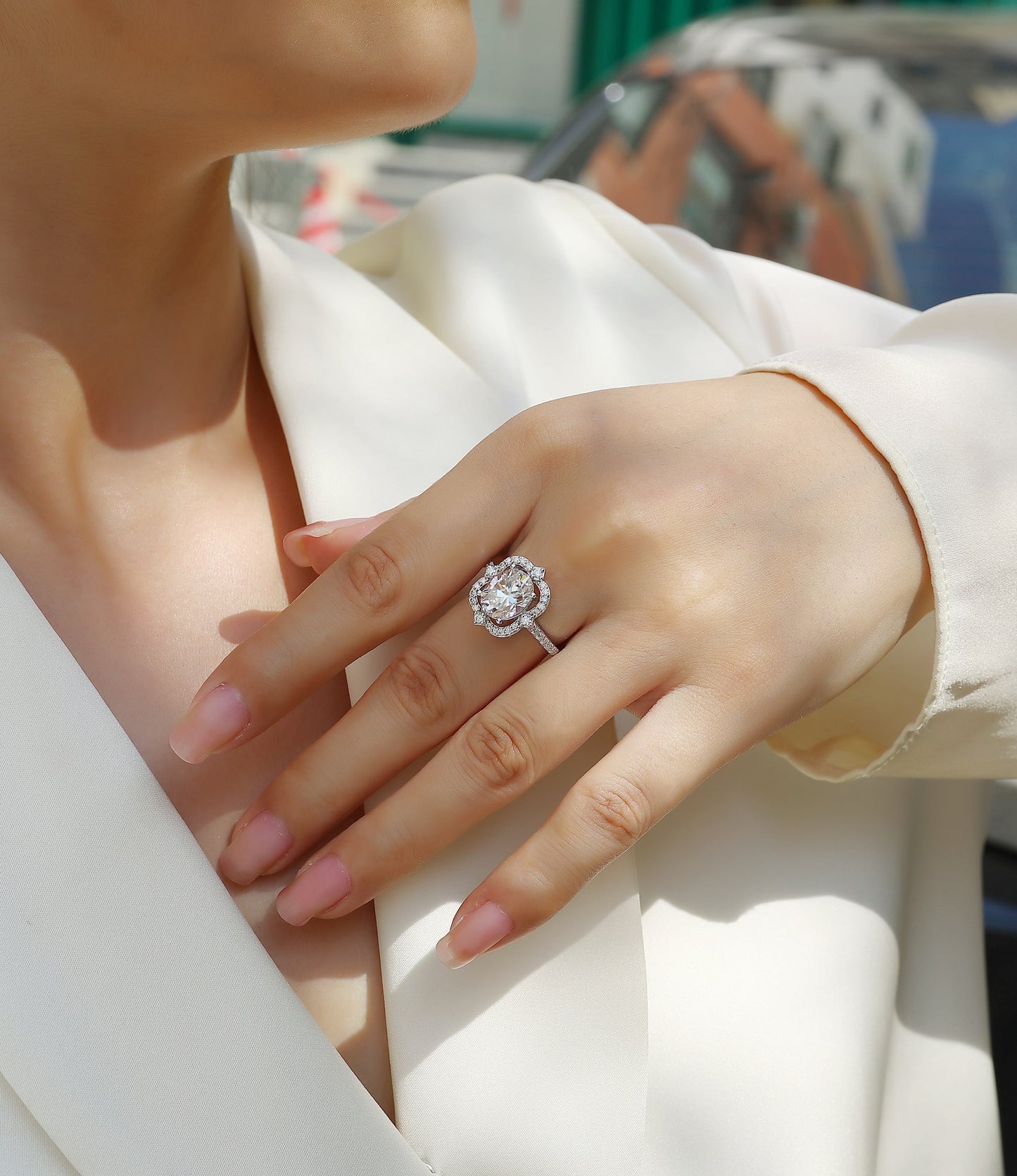 Camellia - A Fashionable Jewelry Ring Set With Moissanite S925 Sterling Silver And Gold-plated Diamond Weloria