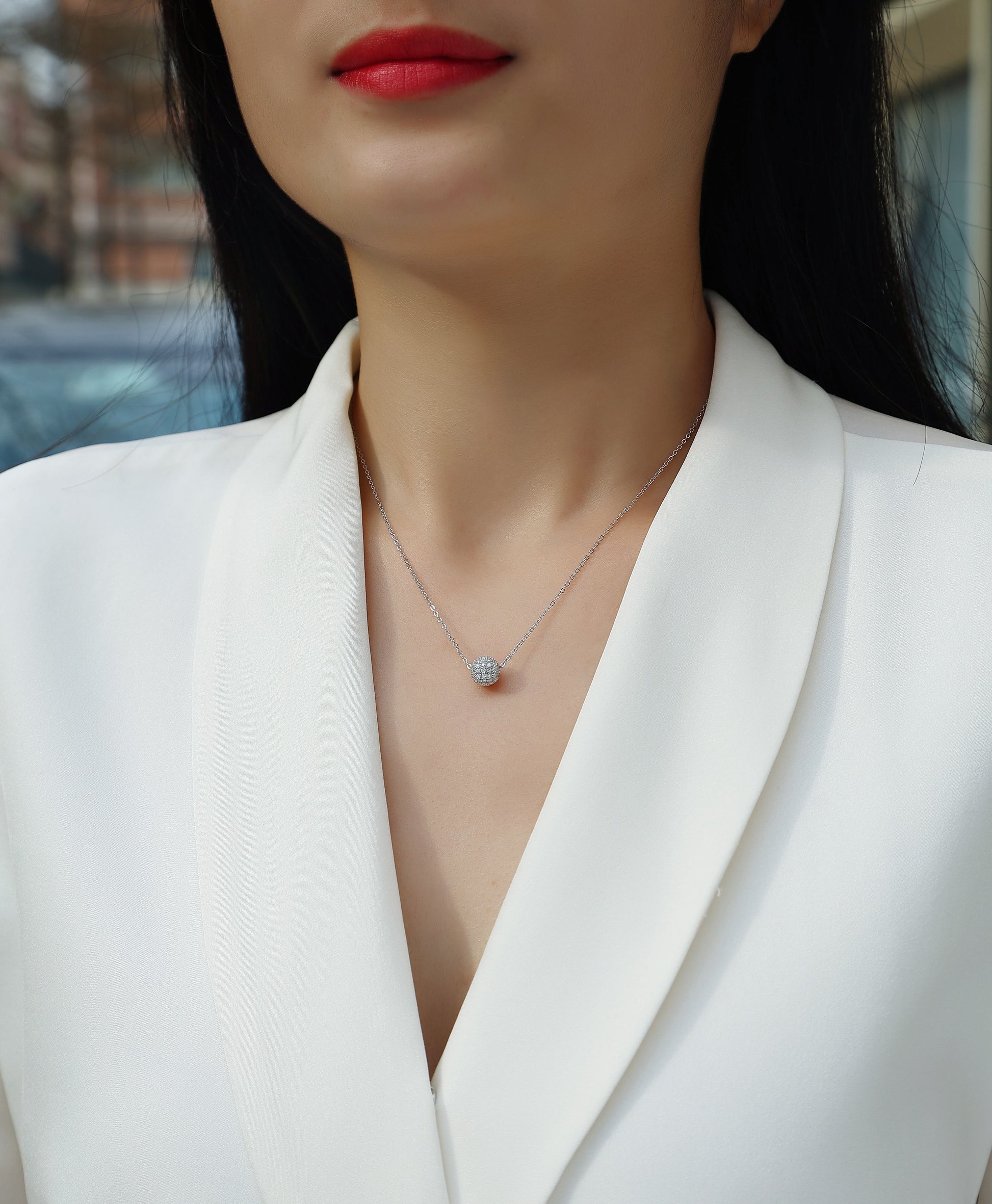 Meet At This Moment - A Fashionable And Luxurious Diamond Jewelry Pendant Set With Moissanite S925 Sterling Silver And Platinum Plating Weloria