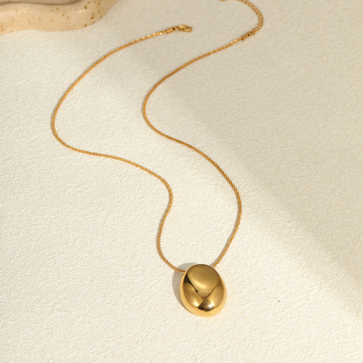 Long Necklace Gold-plated Geometric Pendant Design Sense Weloria
